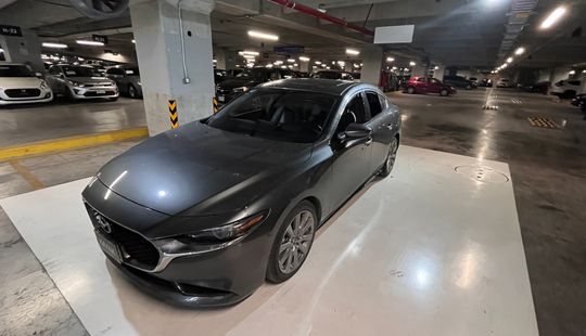 Mazda • Mazda 3