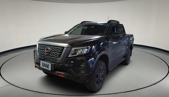 Nissan • Frontier