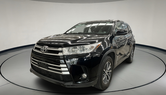Toyota • Highlander