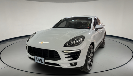 Porsche • Macan