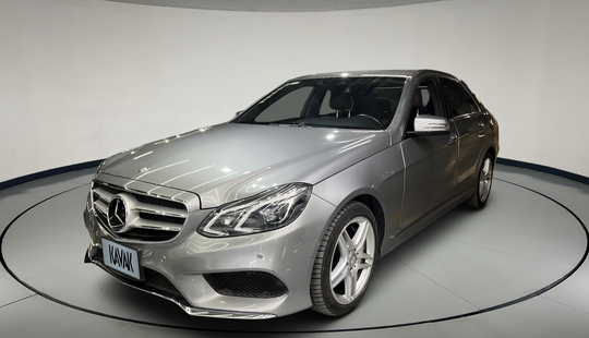 Mercedes Benz • Clase E
