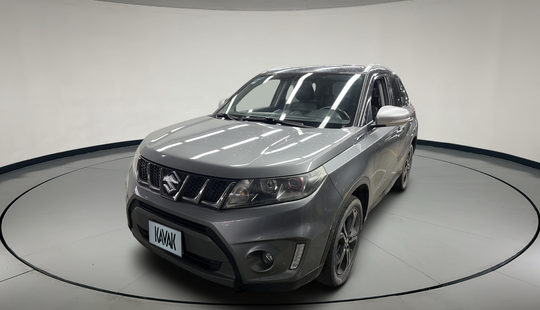 Suzuki • Vitara