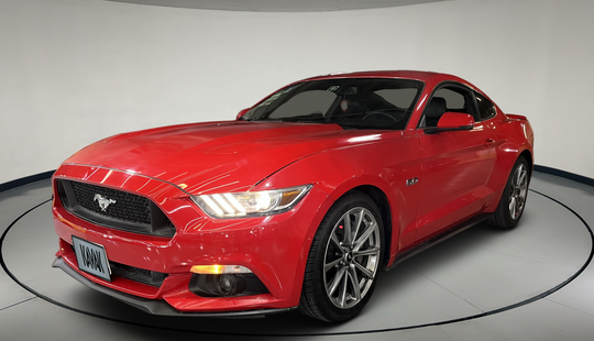 Ford • Mustang