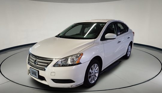Nissan • Sentra