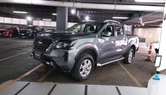 Nissan • Frontier
