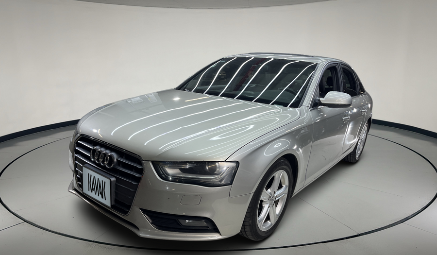 Audi A4 2.0 TFSI TRENDY PLUS MULTITRONIC Sedan 2013