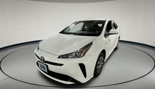 Toyota • Prius