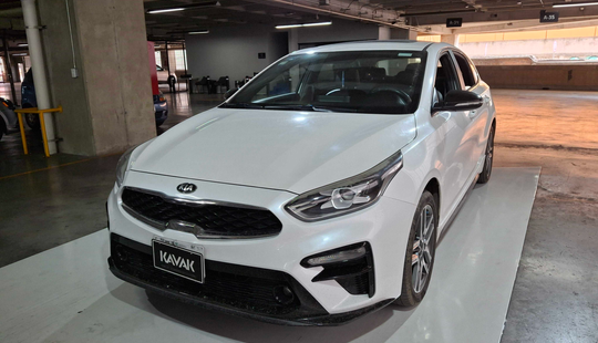 2021 • 47,443 km • Manual