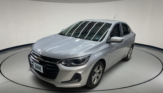 2021 • 77,854 km • Automático