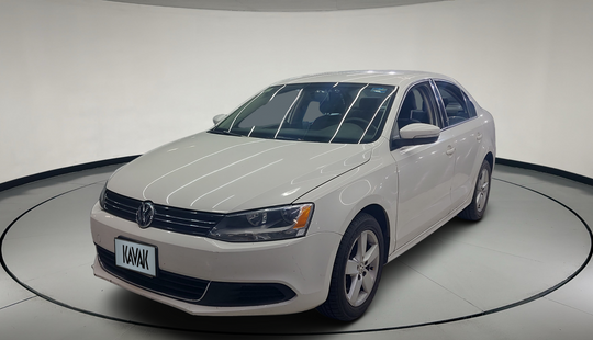 Volkswagen • Jetta