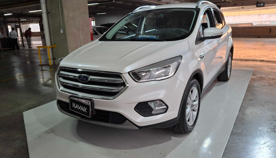 Ford • Escape