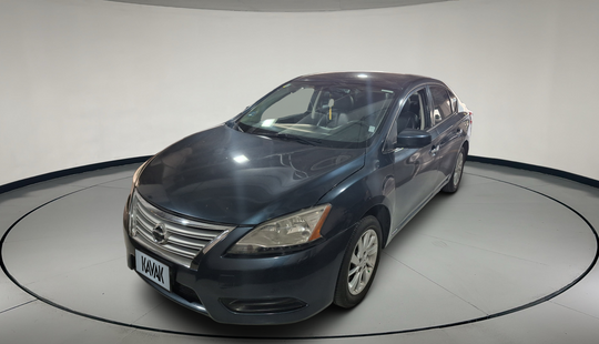 Nissan • Sentra