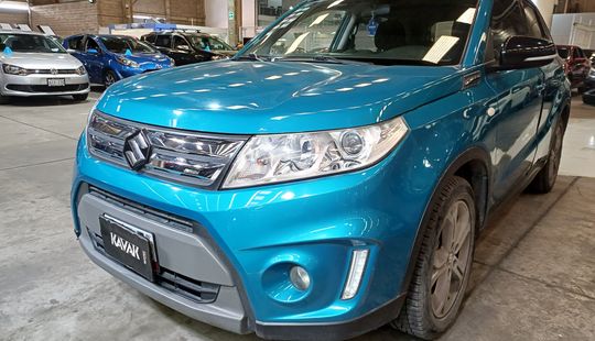Suzuki • Vitara