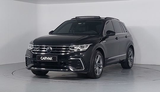 Volkswagen • Tiguan