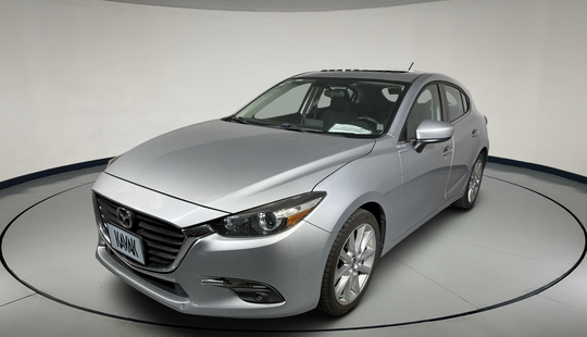 Mazda • Mazda 3