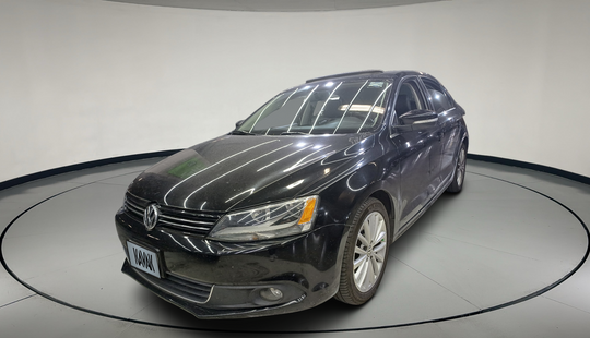 Volkswagen • Jetta