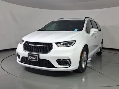 Chrysler Pacifica