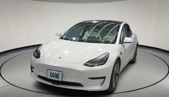 Tesla • Model 3