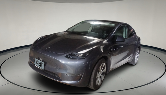 Tesla • Model Y