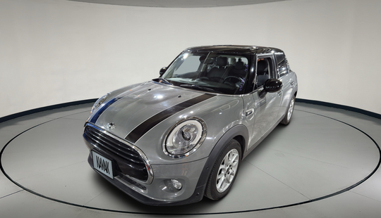 Mini • Cooper