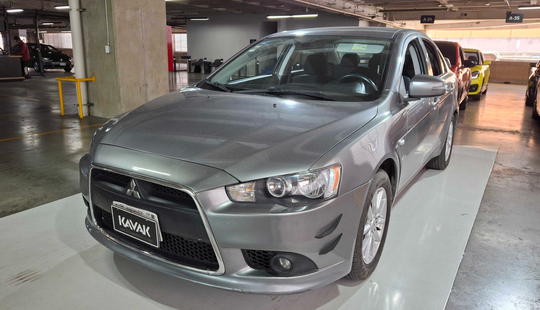 Mitsubishi • Lancer