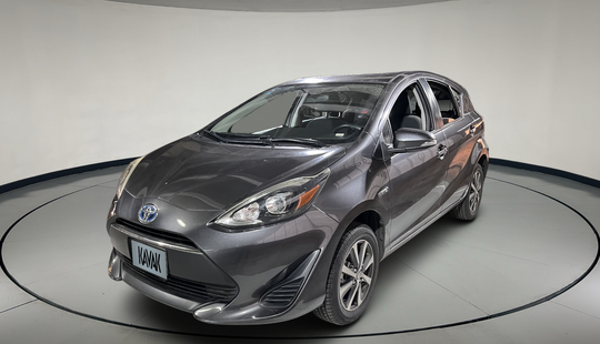 Toyota • Prius C