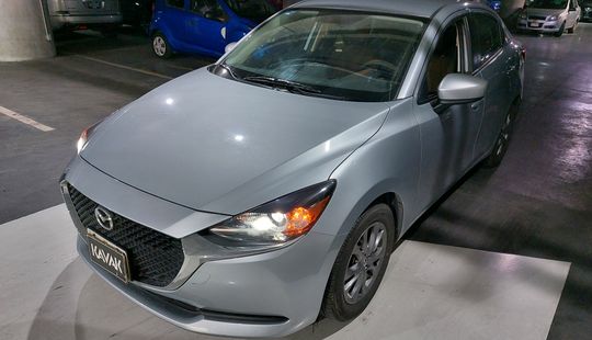 Mazda • Mazda 2