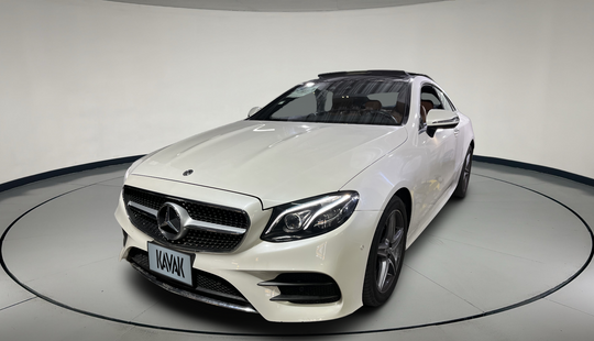 Mercedes Benz • Clase E