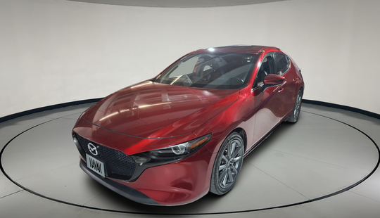 Mazda • Mazda 3