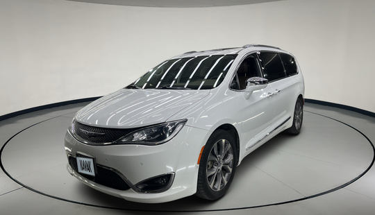 Chrysler • Pacifica