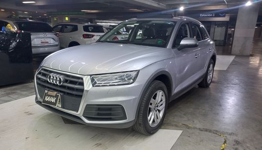 Audi • Q5