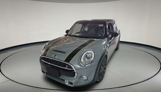 Mini • Cooper S