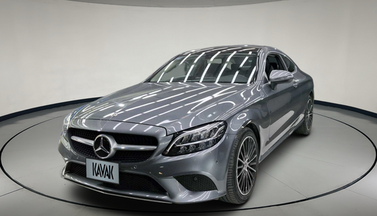 Mercedes Benz • Clase C