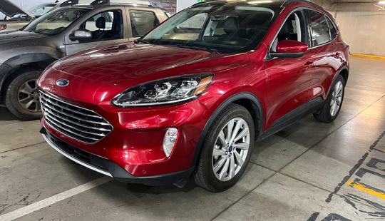Ford • Escape