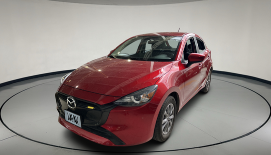 Mazda • Mazda 2
