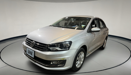 Volkswagen • Vento