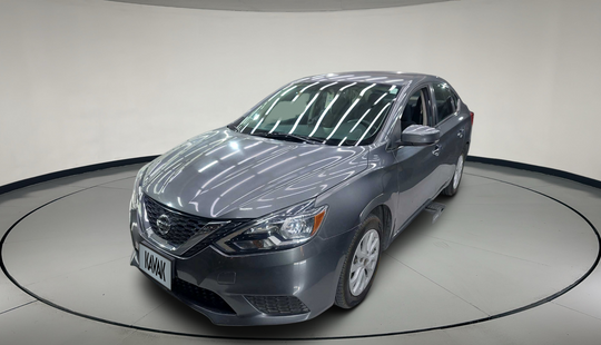 Nissan • Sentra