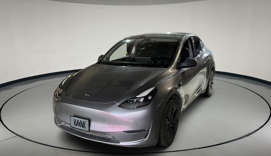Tesla • Model Y