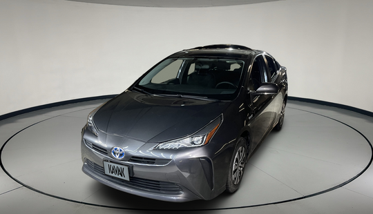 Toyota • Prius