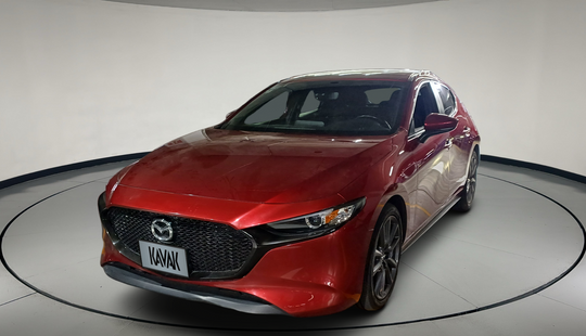 Mazda • Mazda 3