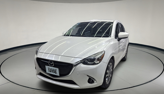 Mazda • Mazda 2