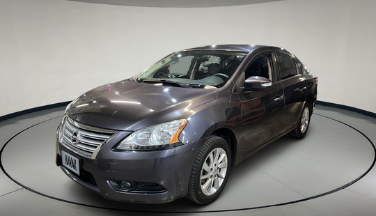 Nissan • Sentra