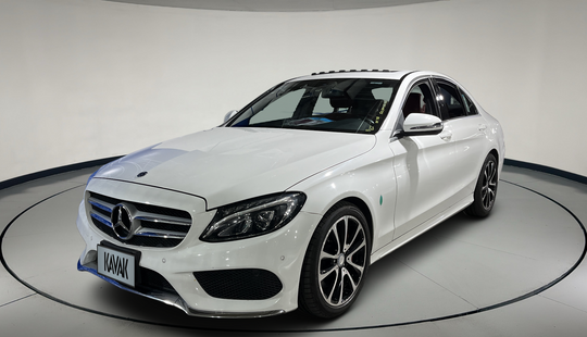 Mercedes Benz • Clase C