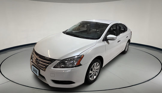 Nissan • Sentra
