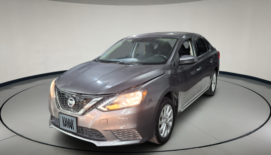 Nissan • Sentra