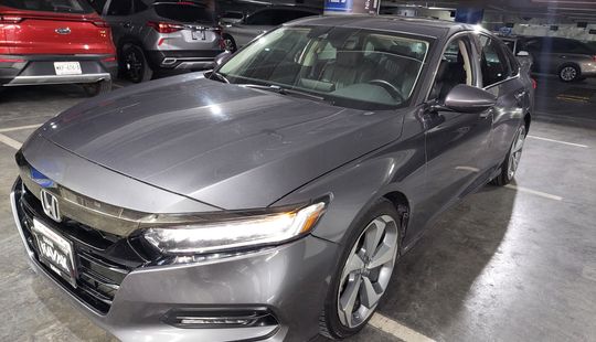 Honda • Accord