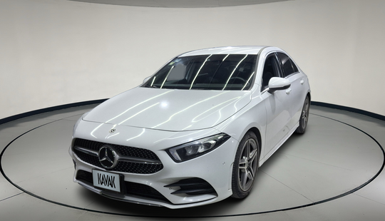 Mercedes Benz • Clase A