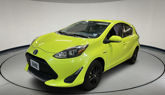 Toyota • Prius C