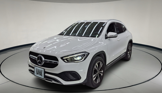 Mercedes Benz • Clase GLA