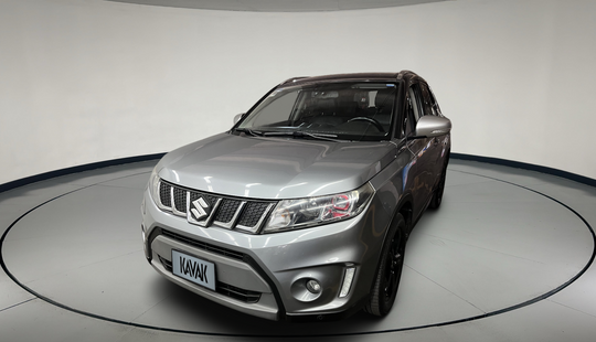Suzuki • Vitara